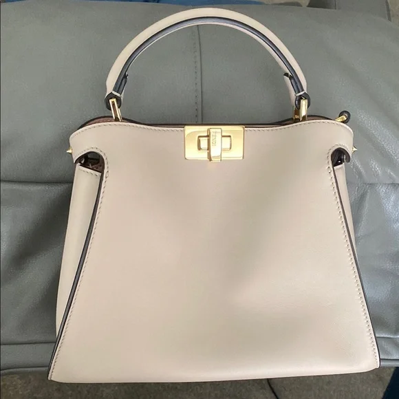 Fendi Cream Peekaboo Camellia Leather Bag - Picture 3 of 6